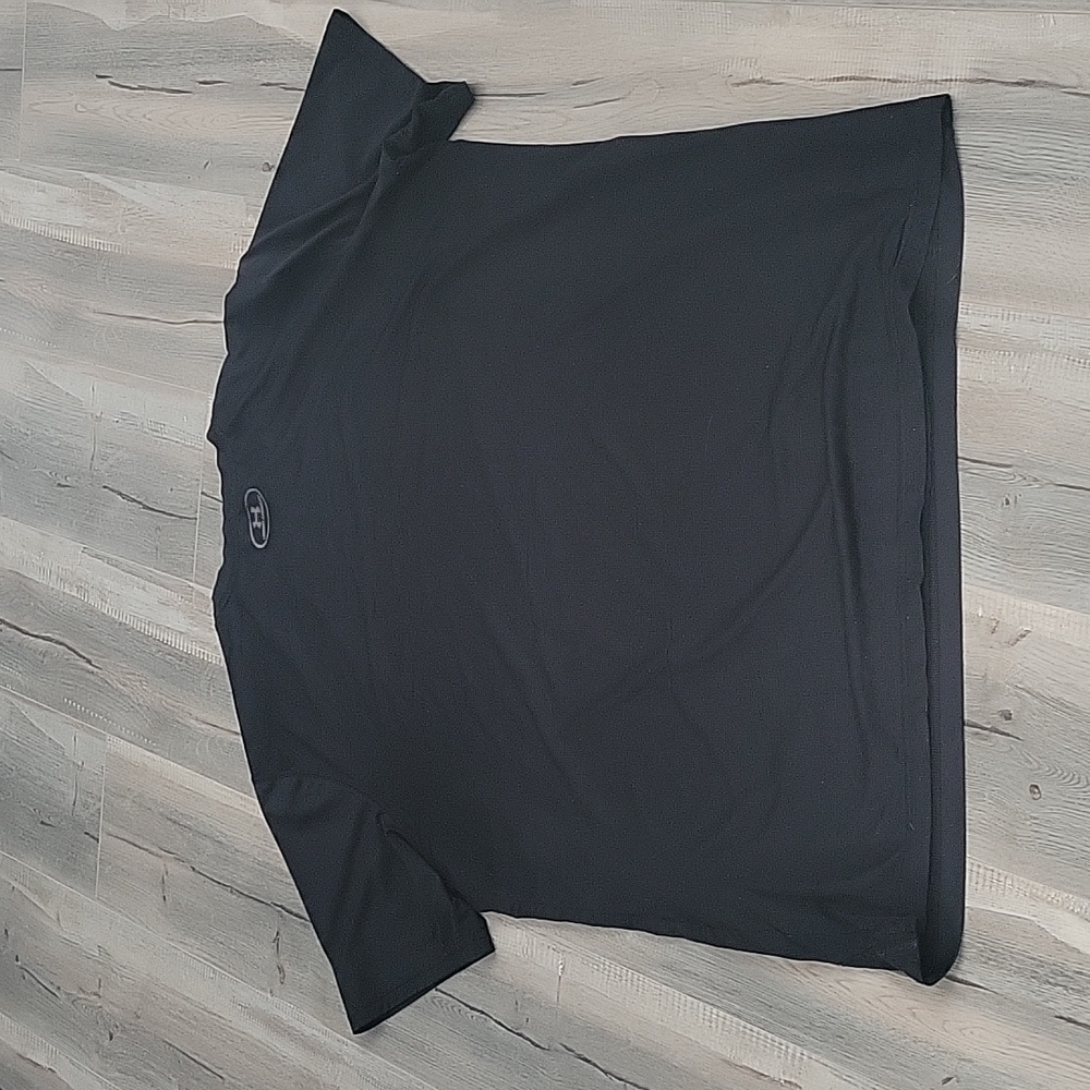🟡253.  Under Armour Men shirt clor black and grey size 2xlarge - Picture 2 of 3